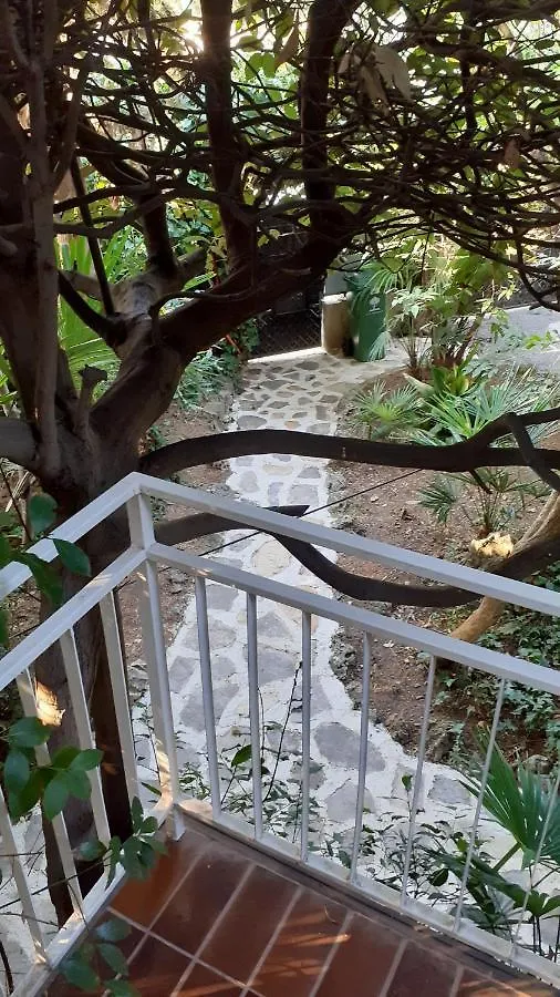 Villa Valkane Pet Friendly 150M From The Stunning Valkane Beach, City Indoor Pools-Fitness And City Mall Pula Apartment