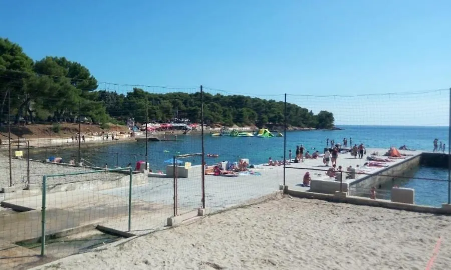 Villa Valkane Pet Friendly 150M From The Stunning Valkane Beach, City Indoor Pools-Fitness And City Mall Pula 0*,  Croatia