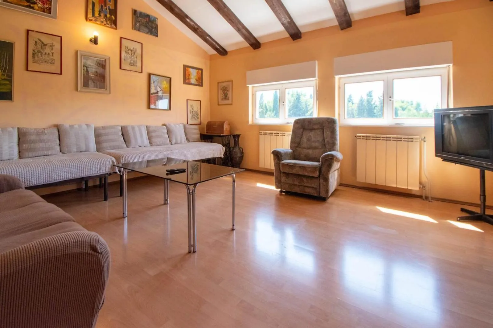 Villa Valkane Pet Friendly 150M From The Stunning Valkane Beach, City Indoor Pools-Fitness And City Mall Pula
