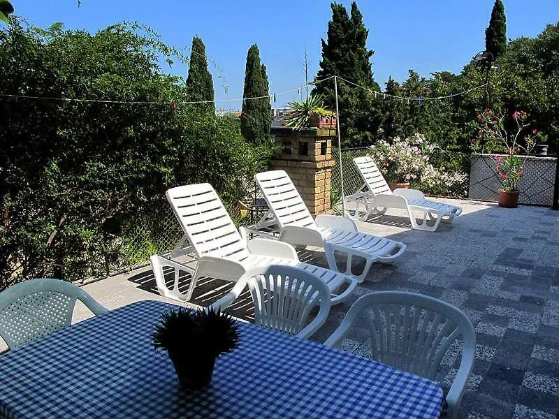 Villa Valkane Pet Friendly 150M From The Stunning Valkane Beach, City Indoor Pools-Fitness And City Mall Pula Croatia